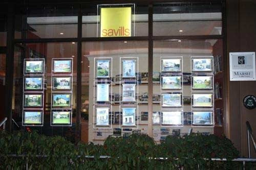 Load image into Gallery viewer, Portrait LED Light Window Pocket Display Kit Double A2 (6202115)